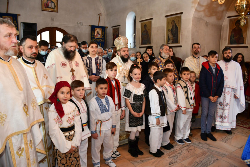 Hramul Parohiei „Intrarea în biserică a Maicii Domnului” din orașul Bocșa
