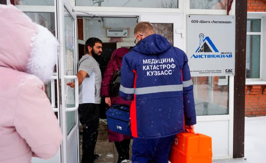 В Кемеровской епархии готовы оказать помощь семьям погибших и пострадавшим в результате ЧП на шахте