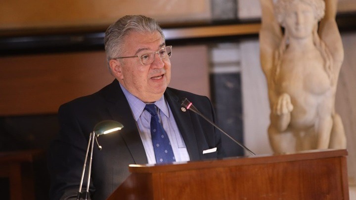 Γ. Χρυσουλάκης: Η παρουσία του Ελληνισμού σε επιστήμες, γράμματα και τέχνες μόνο υπερηφάνεια μπορεί να εμπνέει