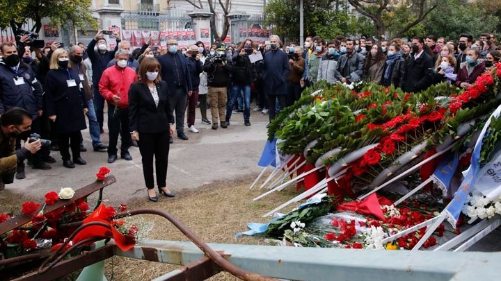 Σακελλαροπούλου: «Οι θυσίες των αγωνιστών εξακολουθούν να εμπνέουν»