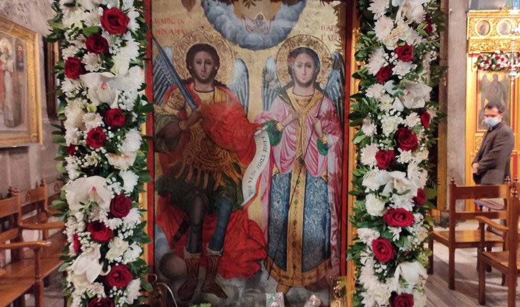 Λαμπρή η πανήγυρη των Αγίων Ασωμάτων στο Θησείο