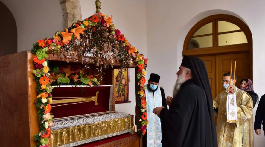 Sf. Grigorie a biruit în lupta cu gândurile: Arhiepiscopul Varsanufie, despre ocrotitorul Mănăstirii Bistrița