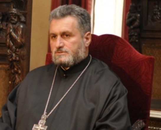 დეკანოზი მიქაელ ბოტკოველი – პატრიარქი ვერავის შეიწყალებს, საპატრიარქოში არსებობს იურიდიული კომისია, სადაც შეაქვთ პატიმარზე დოკუმენტაცია, კომისია ამუშავებს ასეთ საკითხებს და აგზავნის შესაბამის ინსტანციაში