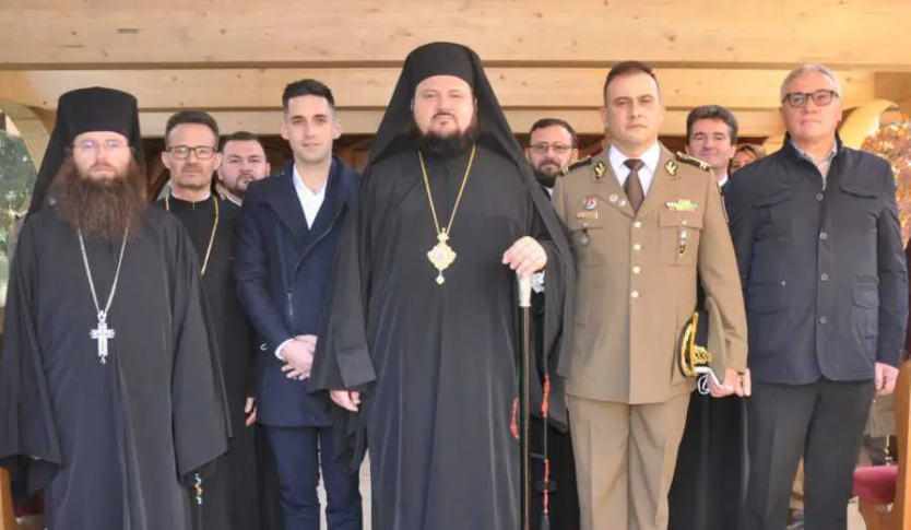 Episcopul Sălajului a oficiat Sfânta Liturghie la biserica Regimentului 69 Artilerie Mixtă Silvania
