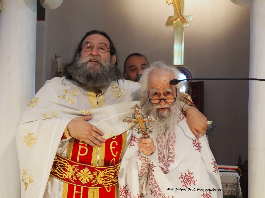 Ο π. Ευάγγελος Παπανικολάου στην Μονή Αγίων Νηπίων Οινόης