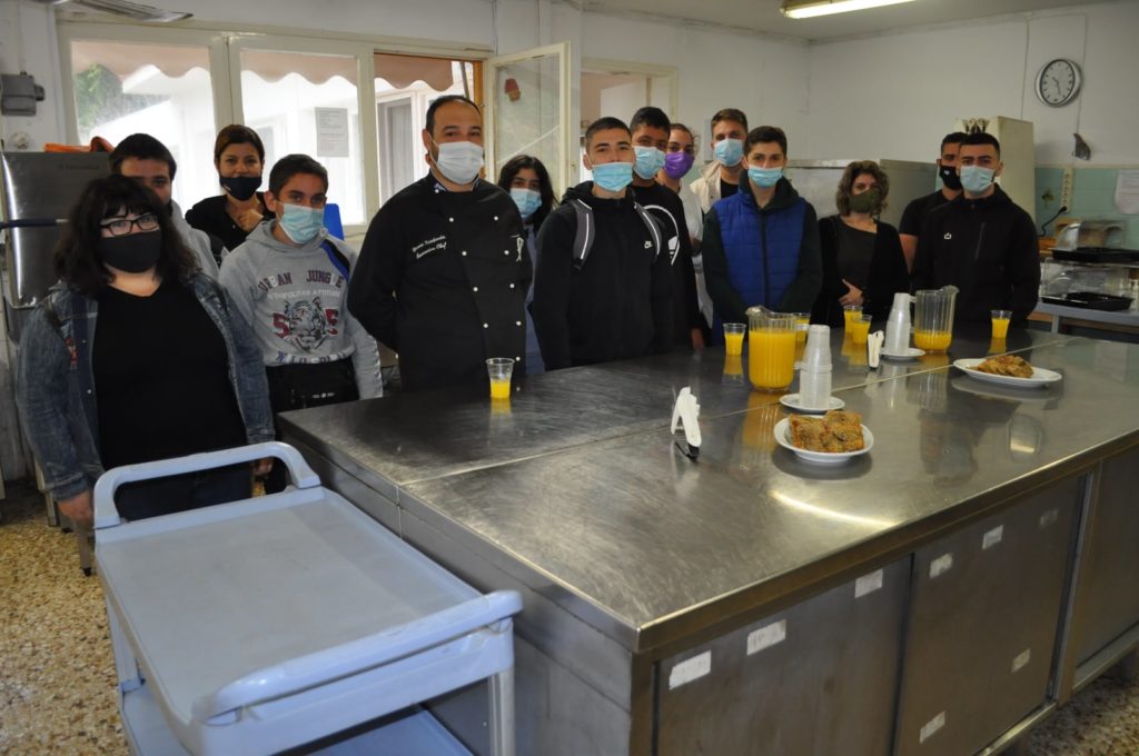 Σπουδαστές Μαγειρικής στην Ορθόδοξο Ακαδημία Κρήτης