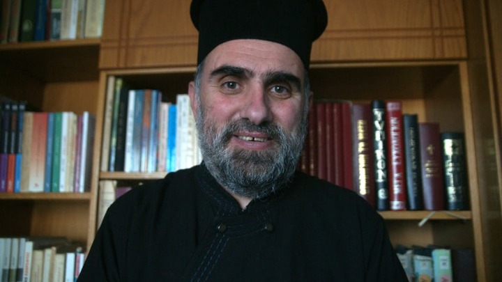 Πρώτο βραβείο ποίησης για έναν ταλαντούχο ιερέα