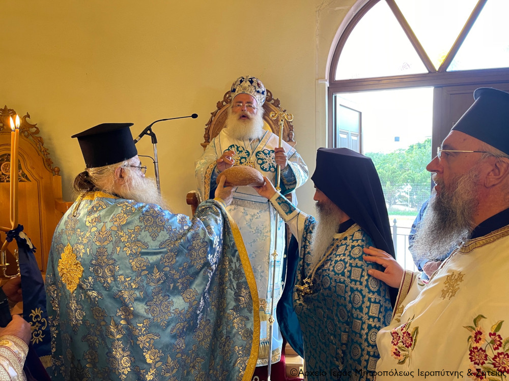 Από την ημέρα της Βαπτίσεως θέτει δίπλα τον Φύλακα Άγγελο