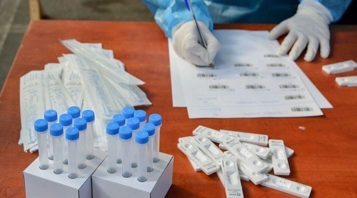 Κορωνοϊός-Ελλάδα: 7.317 νέα κρούσματα, 63 θάνατοι, 556 διασωληνωμένοι