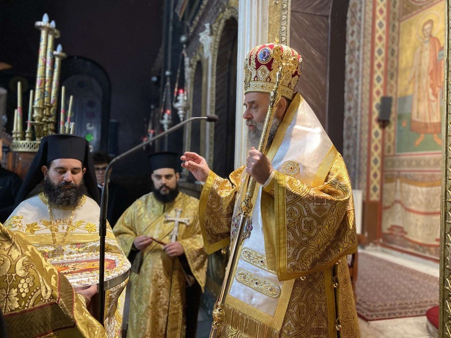 Με ιερά Αγρυπνία εόρτασαν τον Άγιο Αμφιλόχιο στην Καρδίτσα