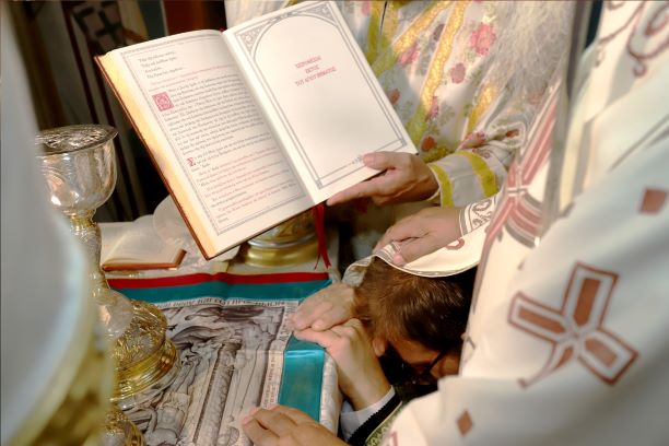 Με νέους κληρικούς ενισχύεται η Μητρόπολη Κορίνθου