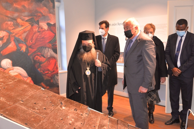 Επίσκεψη Γαλλικής Γερουσίας στο Μουσείο της Σφαγής της Χίου (φωτό – βίντεο)
