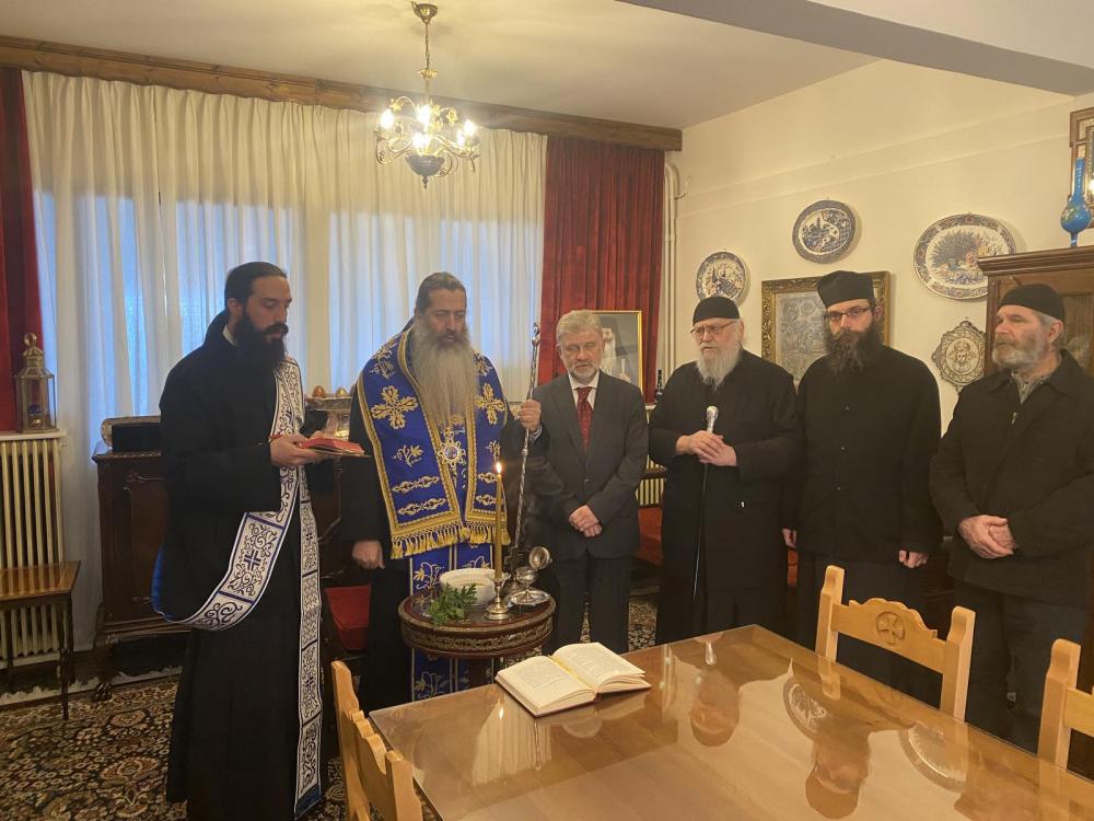 Ο Μητροπολίτης Φθιώτιδος στην Ιερά Μονή Μεταμορφώσεως Σωτήρος Καμένων Βούρλων