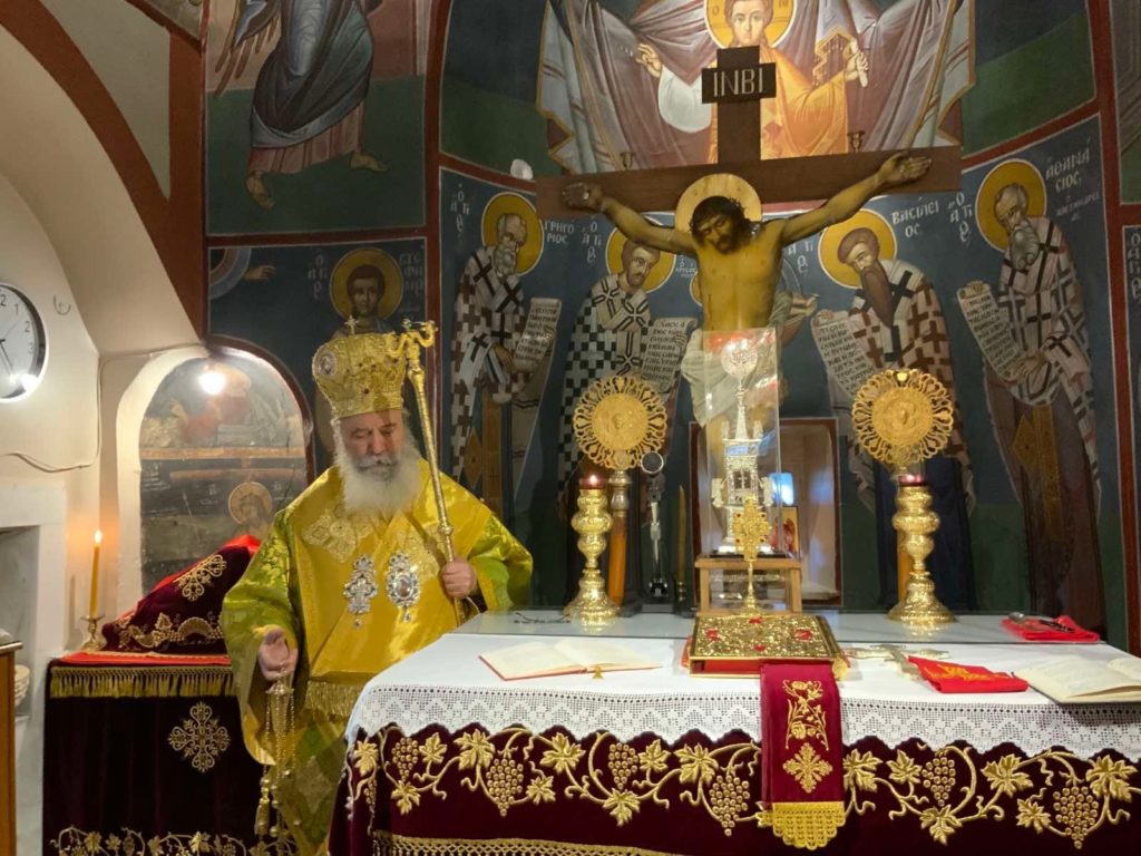 Με Θεία Λειτουργία στην Ερμιονίδα γιόρτασε τα γενέθλιά του ο Μητροπολίτης Ύδρας