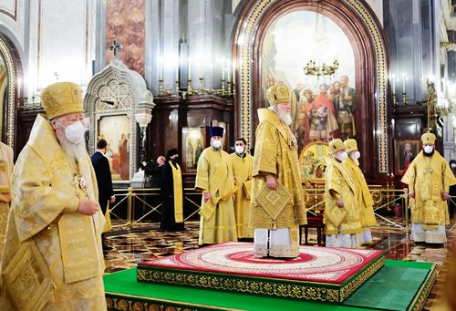 Патриарх Кирилл проводил на покой старейшего иерарха РПЦ