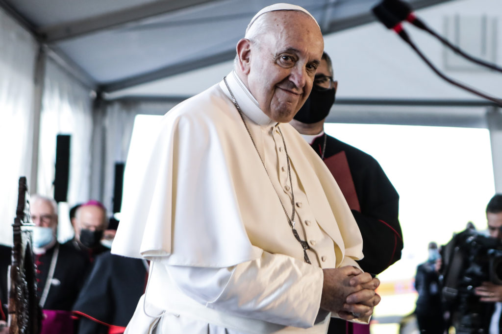 Πάπας Φραγκίσκος από Λέσβο: «Όταν απωθούνται οι φτωχοί, απωθείται η ειρήνη»