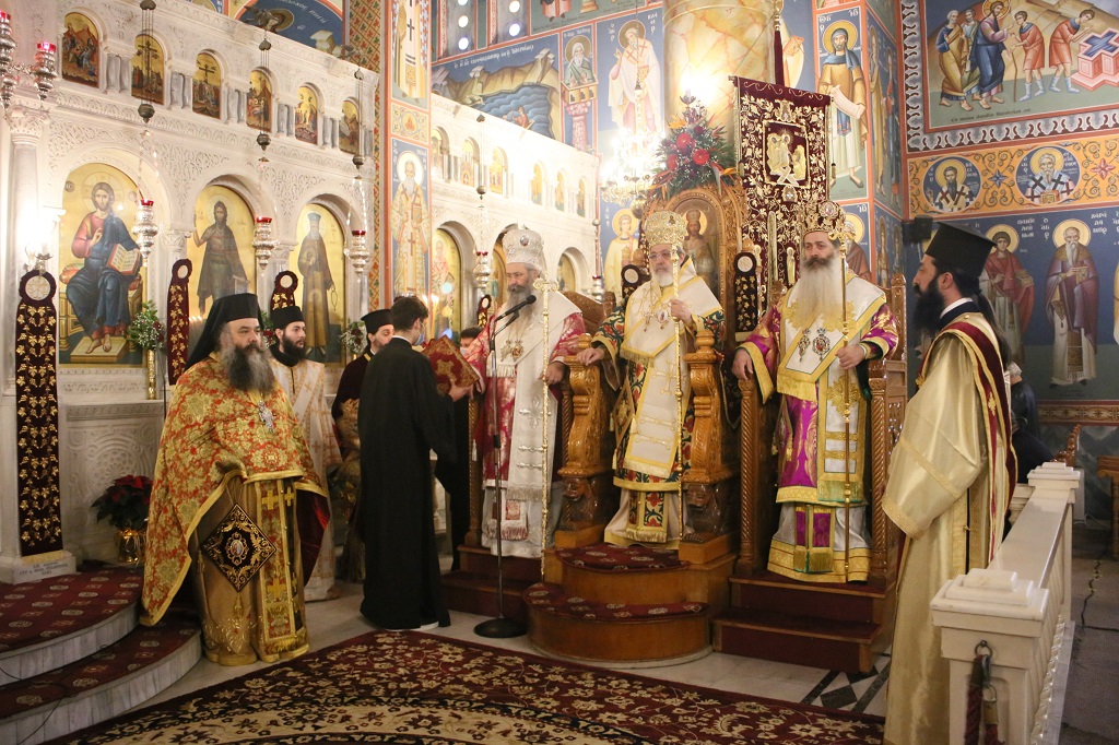 Σιδηροκάστρου Μακάριος: «Η Αγία Βαρβάρα μας δείχνει τον δρόμο της αγάπης και της θυσίας»