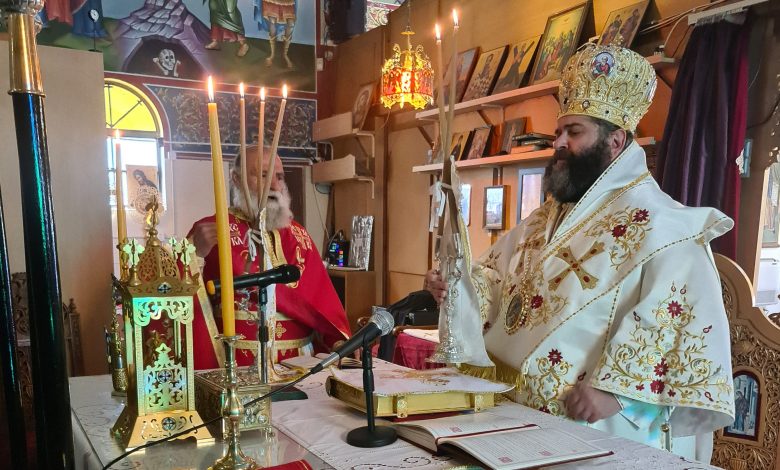 Ο Επίσκοπος Χαριουπόλεως στην Ενορία Αγίου Δημητρίου στο Queanbeyan