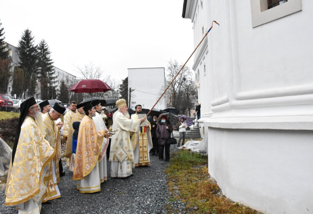 Biserica Parohiei „Sfântul Matei” din Cluj‑Napoca a fost târnosită