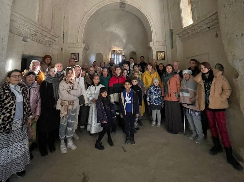 Состоялась паломническая поездка прихожан общин Московского Патриархата в Турции в город Ургюп