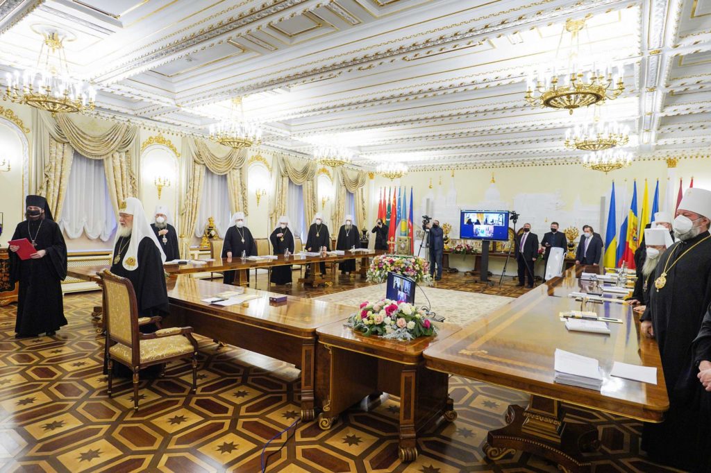 Святейший Патриарх Кирилл возглавил работу последнего в 2021 году заседания Священного Синода