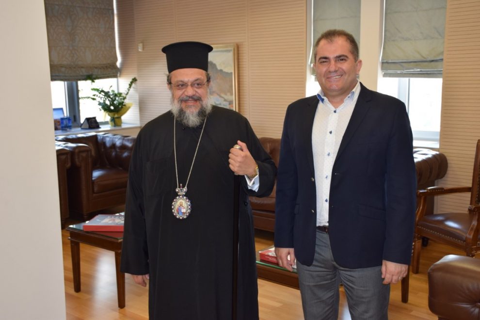 Ο δήμαρχος Καλαμάτας καταδικάζει τις επιθέσεις στον Mητροπολίτη Μεσσηνίας