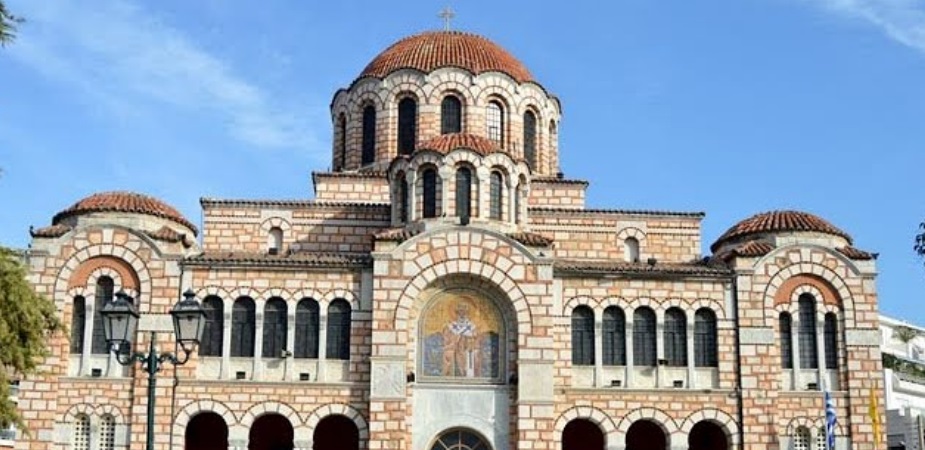 Η Χριστουγεννιάτικη Ακολουθία της Τριθέκτης στον Μητροπολιτικό Ναό του Βόλου