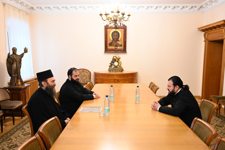 Συνάντηση του Ηγουμένου της Μονής Χιλανδαρίου με τον αντιπρόεδρο του ΤΕΕΣ