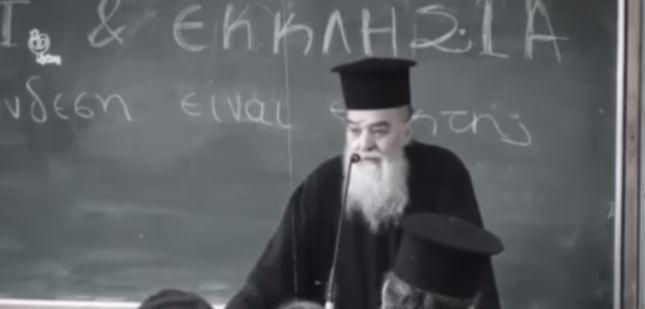 Τα πνευματικά του παιδιά “αποχαιρετούν” τον μακαριστό κυρό Ιερεμία (ΒΙΝΤΕΟ)