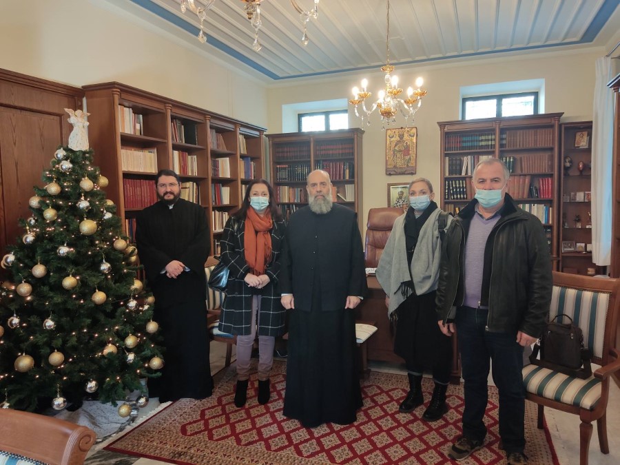 Στον Μητροπολίτη Θεσσαλιώτιδος εκπρόσωπος του ΚΕΘΕΑ ΕΞΟΔΟΣ