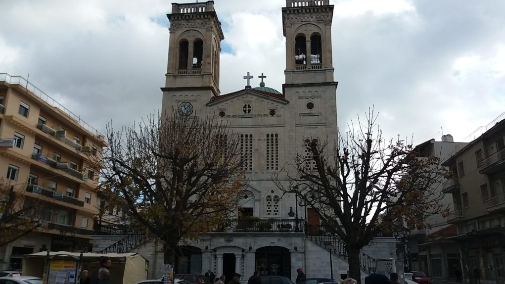 Πρόσκληση για τοποθέτηση ανελκυστήρα στον Άγιο Βασίλειο Τρίπολης