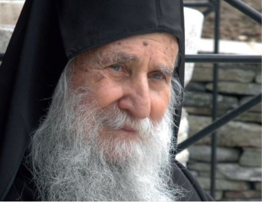 Θαύματα του μακαριστού γέροντα Ιωσήφ του Βατοπαιδινού