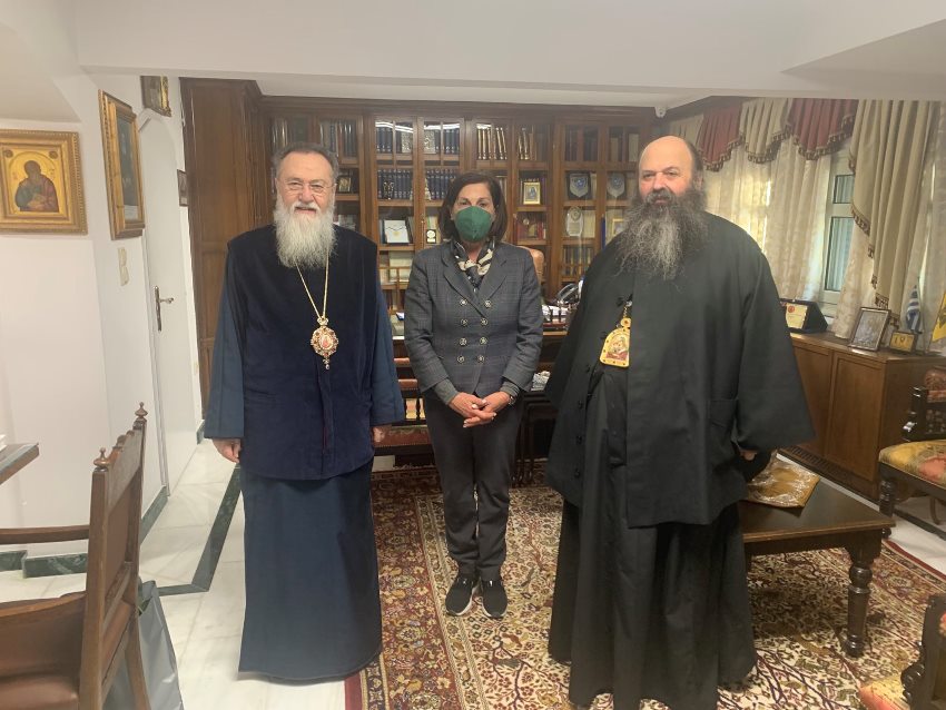 Τον Μητροπολίτη Κορίνθου συνάντησε η νέα Αντιπεριφερειάρχης Π.Ε. Κορινθίας