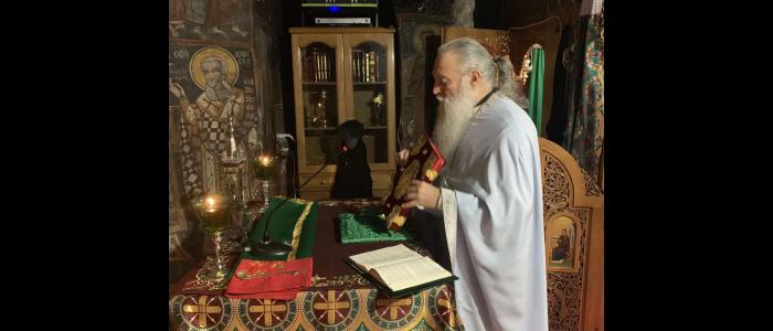 Η πρώτη Θεία Λειτουργία του νέου Καθηγουμένου της Ι. Μονής Αγίου Βλασίου Στυλίδος