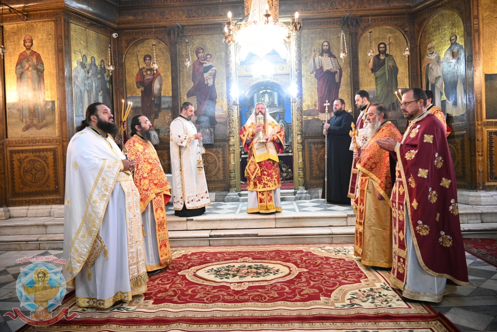 Архиерейска света Литургия в храм „Св. вмчк Георги Победоносец“, гр. Дупница