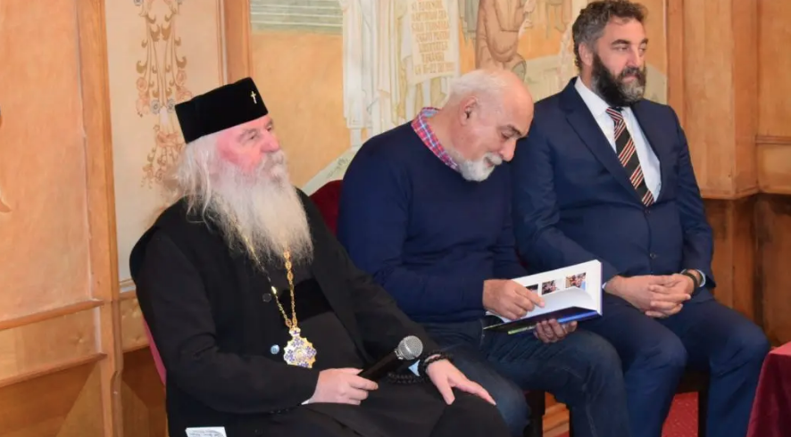 Activitatea Mitropolitului Ioan, omagiată în volumul „Arhierie și filantropie” cu mărturii de la diverse personalități
