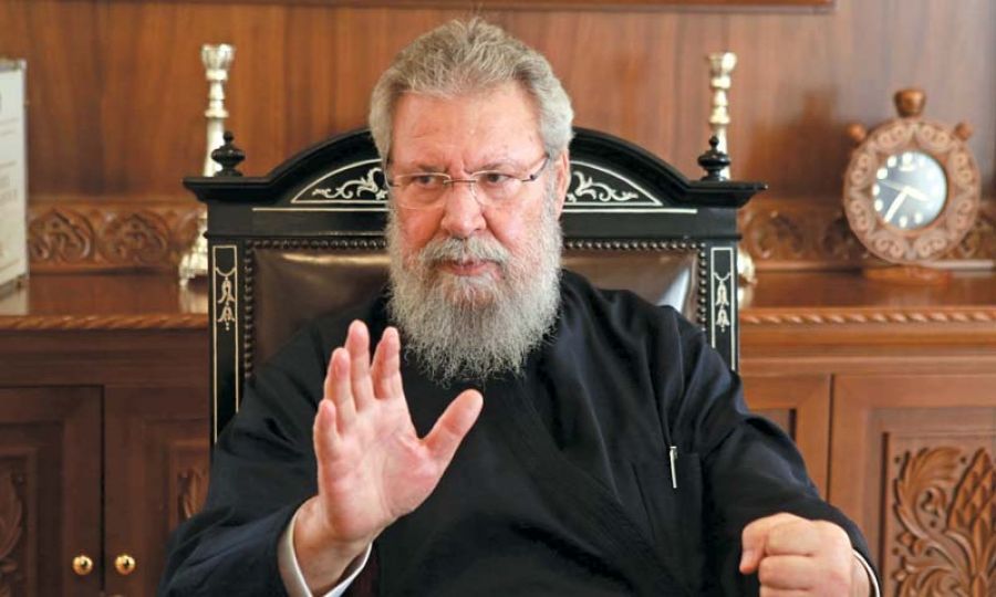 Кипърският Архиепископ наложи тримесечен аргос на 12 неваксинирани свещеници от неговата Архиепископска периферия