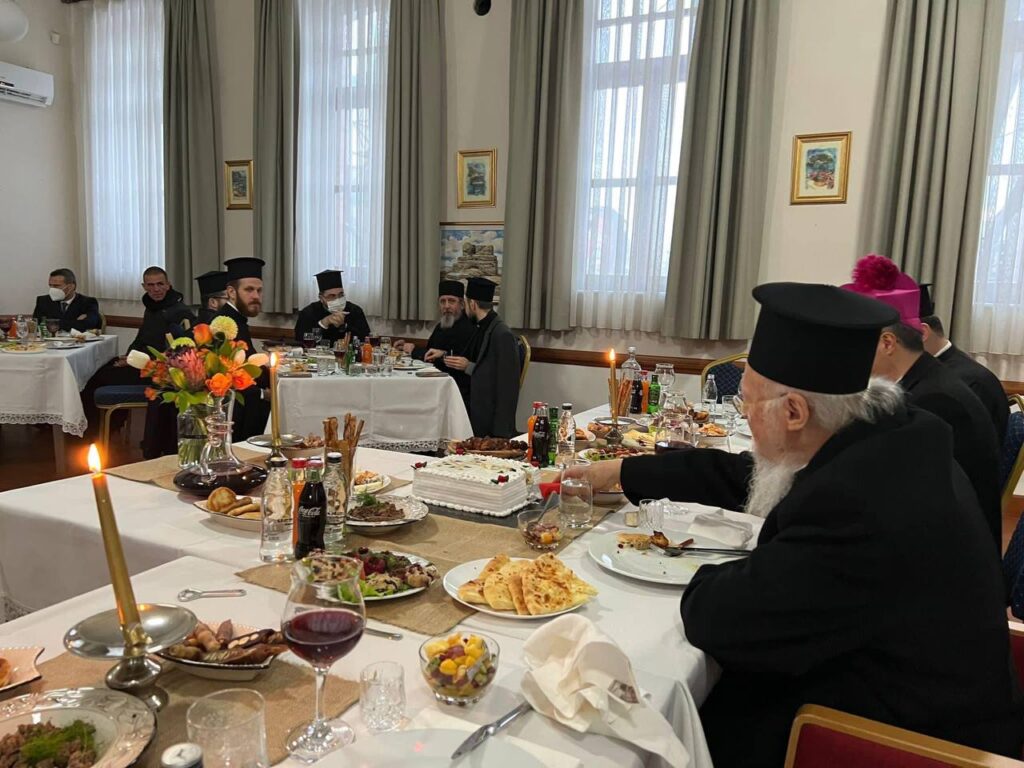 მსოფლიო პატრიარქმა ნინოობა ქართველებთან ერთად იზეიმა [ფოტო]