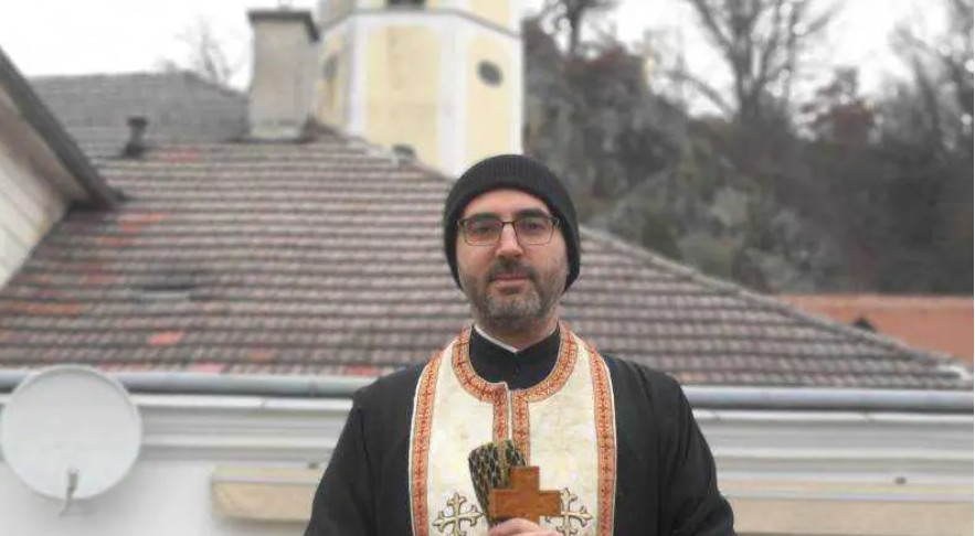 Vizitele de Bobotează în diaspora, mult mai complexe decât în țară: Evocarea unui preot din Austria