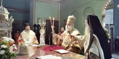 فيديو القداس الإلهي وتجليس صاحب الغبطة البابا ثيودروس الثاني، بابا وبطريرك الإسكندرية وسائر أفريقيا، المتروبوليت ناركيسوس