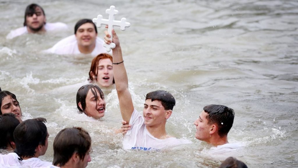 Το τρίπτυχο που συνδέει τον Οικουμενικό Ελληνισμό