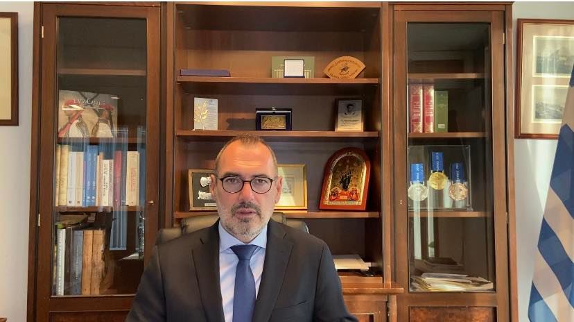 Ευχές στην Μεγάλη Ελλάδα που η καρδιά της χτυπάει σε όλον τον κόσμο