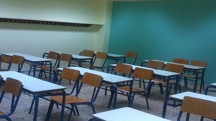 Κλειστά σχολεία σήμερα στην Αττική – Με τηλεργασία το Δημόσιο