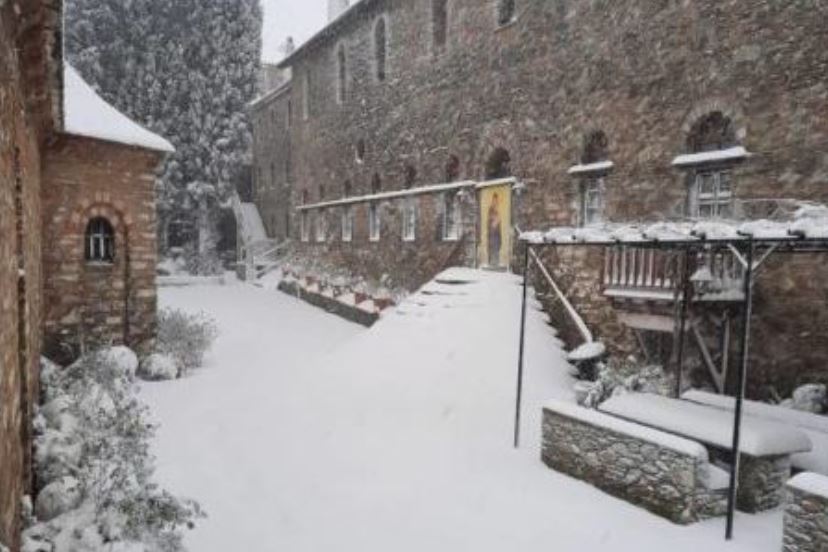 Κακοκαιρία “Ελπίδα”: Σε αργία σήμερα έξι περιοχές της χώρας – Δύσκολο το έργο της αποκατάστασης των ζημιών – Χιλιάδες οι ταλαιπωρημένοι πολίτες