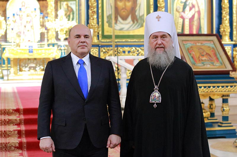 Ο Ρώσος Πρωθυπουργός στον Καθεδρικό Ναό του Νουρ-Σουλτάν