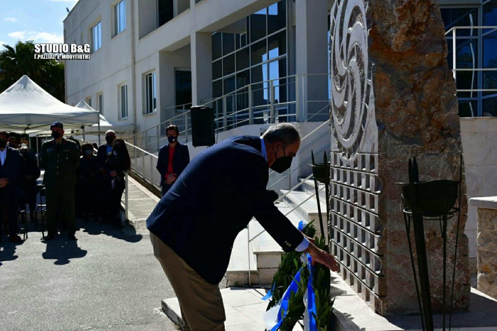 Μνημόσυνο υπέρ των πεσόντων αστυνομικών και στρατιωτικών στο Ναύπλιο