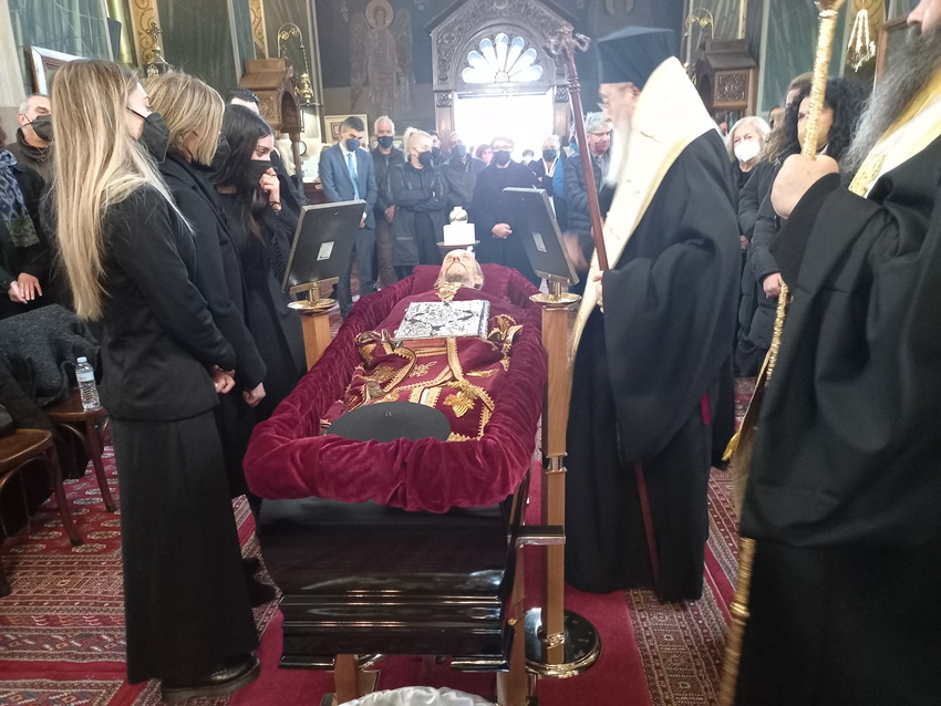 Τελέσθηκε η Εξόδιος Ακολουθία του μακαριστού Ιερέως Ευαγγέλου Βαλιμήτη