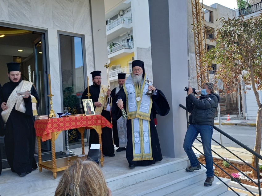 Ο Μητροπολίτης Κορίνθου εγκαινίασε την ανακαινισμένη Λέσχη Αξιωματικών Φρουράς