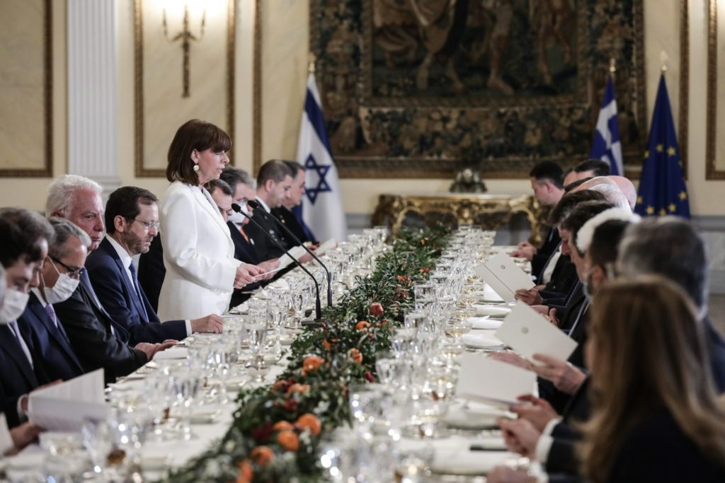 ΠτΔ: Οι Άγιοι Τόποι αποτελούν ορόσημο παγκόσμιας εμβέλειας