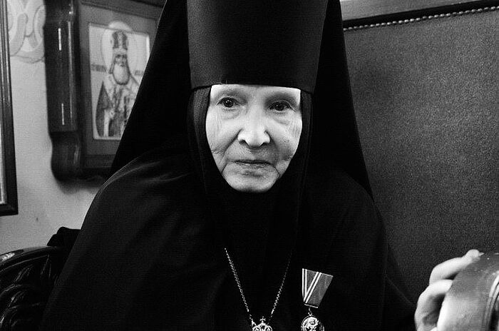 ОТОШЛА КО ГОСПОДУ ПОЧЕТНАЯ НАСТОЯТЕЛЬНИЦА ГОРНЕНСКОГО ЖЕНСКОГО МОНАСТЫРЯ Иерусалим, 7 февраля 2022 г.  6 февраля на 91-м году жизни после продолжительной болезни отошла ко Господу почетная настоятельница Горненского женского монастыря в Эйн-Кареме игумения Георгия (Щукина).